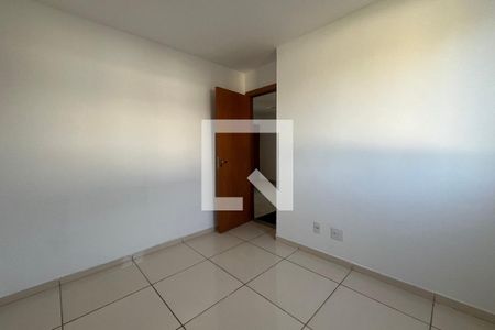 Quarto 1 de apartamento para alugar com 2 quartos, 44m² em Parque Santa Rosa, Suzano