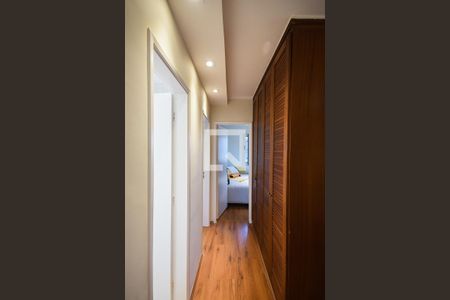 Apartamento à venda com 130m², 3 quartos e 2 vagasCorredor