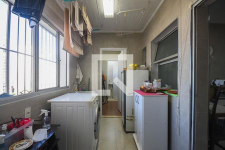 Apartamento à venda com 130m², 3 quartos e 2 vagasÁrea de Serviço