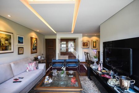 Apartamento à venda com 130m², 3 quartos e 2 vagasSala