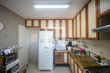 Apartamento à venda com 130m², 3 quartos e 2 vagasCozinha