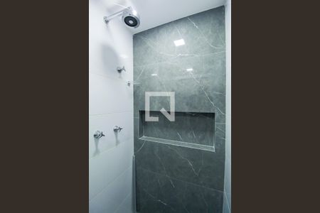 Apartamento para alugar com 55m², 2 quartos e 1 vagaBanheiro