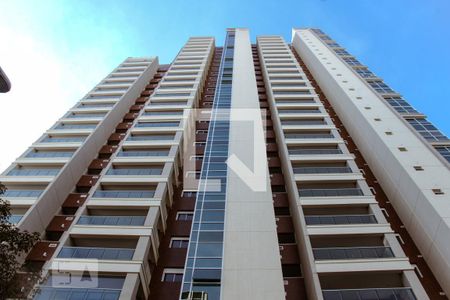Apartamento à venda com 66m², 1 quarto e 1 vagaFachada