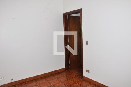 Casa à venda com 303m², 6 quartos e 5 vagasEdícula - Sala