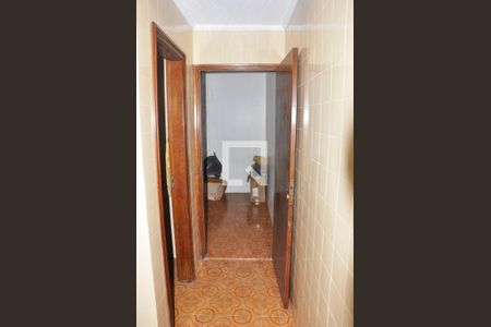 Casa à venda com 303m², 6 quartos e 5 vagasEscada - Corredor