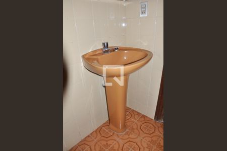 Casa à venda com 303m², 6 quartos e 5 vagasEdícula - Banheiro