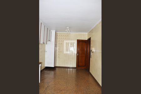 Casa à venda com 303m², 6 quartos e 5 vagasCozinha