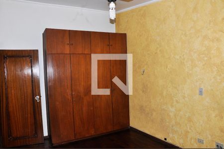 Casa à venda com 303m², 6 quartos e 5 vagasQuarto 03
