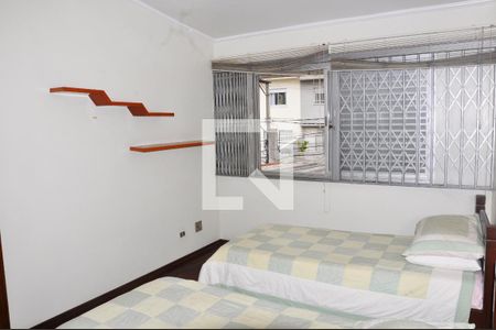 Casa à venda com 303m², 6 quartos e 5 vagasQuarto 02