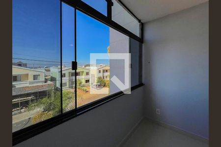 Apartamento para alugar com 48m², 2 quartos e 1 vaga Apartamento para alugar com 48m², 2 quartos e 1 vagaVaranda