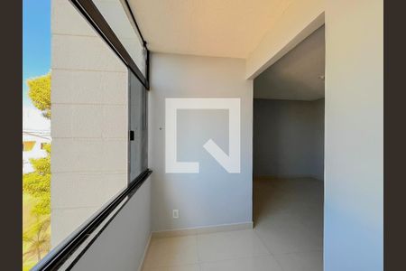 Apartamento para alugar com 48m², 2 quartos e 1 vaga Apartamento para alugar com 48m², 2 quartos e 1 vagaVaranda