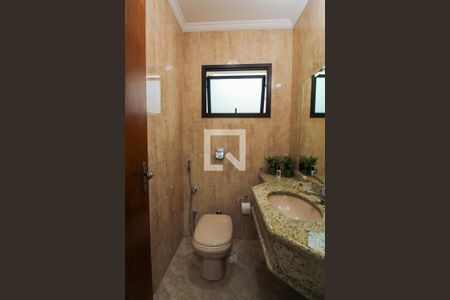 Casa à venda com 280m², 4 quartos e 7 vagasLavabo