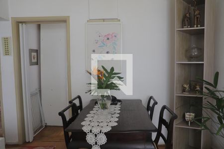 Apartamento à venda com 70m², 2 quartos e 1 vagaSala