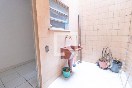 Casa de condomínio para alugar com 240m², 3 quartos e 3 vagasÁrea de Serviço