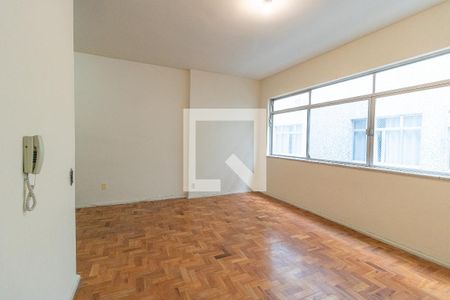 Sala de casa de condomínio para alugar com 3 quartos, 240m² em Rio Comprido, Rio de Janeiro