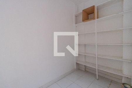 Casa de condomínio para alugar com 240m², 3 quartos e 3 vagasQuarto de Serviço