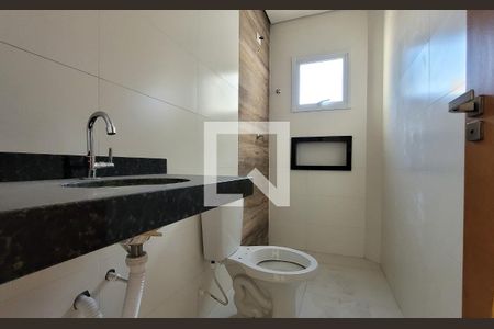 Apartamento à venda com 114m², 2 quartos e 1 vaga Apartamento à venda com 114m², 2 quartos e 1 vagaBanheiro