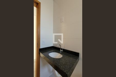 Apartamento à venda com 114m², 2 quartos e 1 vaga Apartamento à venda com 114m², 2 quartos e 1 vagaBanheiro