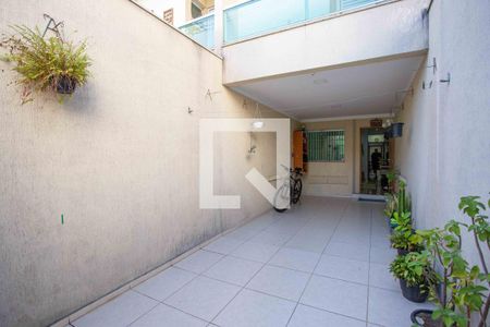 Casa à venda com 100m², 3 quartos e 2 vagasGaragem