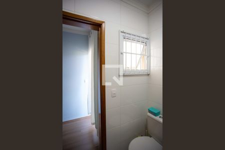 Casa à venda com 100m², 3 quartos e 2 vagasBanheiro da Suíte