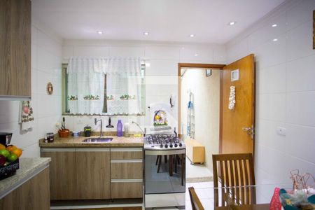 Casa à venda com 100m², 3 quartos e 2 vagasCozinha