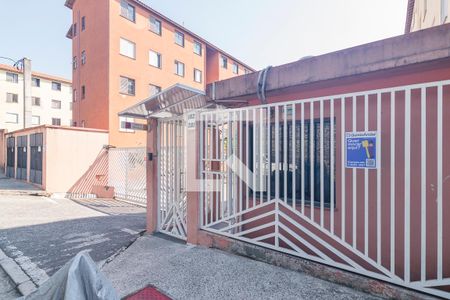 Apartamento à venda com 44m², 2 quartos e 1 vaga Apartamento à venda com 44m², 2 quartos e 1 vagaFachada