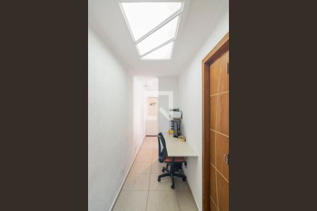 Corredor de apartamento à venda com 2 quartos, 44m² em Parque das Nações, Santo André