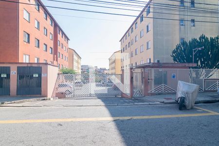 Apartamento à venda com 44m², 2 quartos e 1 vaga Apartamento à venda com 44m², 2 quartos e 1 vagaFachada