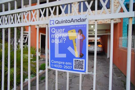 Casa à venda com 329m², 5 quartos e 4 vagasPlaquinha