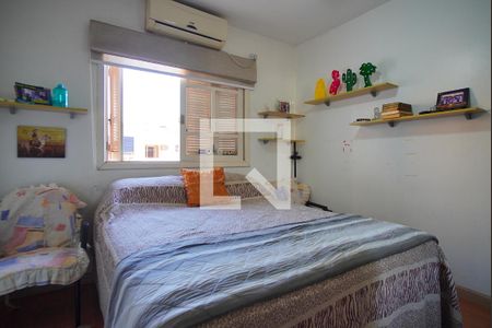 Casa à venda com 329m², 5 quartos e 4 vagasQuarto 2