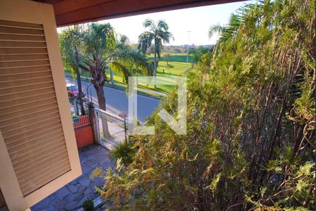 Casa à venda com 329m², 5 quartos e 4 vagasQuarto 3 - Vista