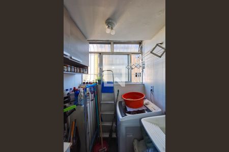 Apartamento à venda com 107m², 2 quartos e 1 vagaÁrea de Serviço