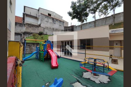 Apartamento para alugar com 42m², 2 quartos e 1 vaga Apartamento para alugar com 42m², 2 quartos e 1 vagaÁrea comum - Playground