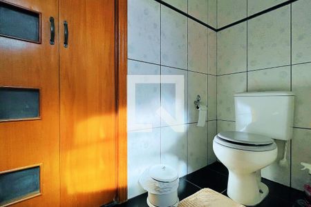 Casa à venda com 119m², 2 quartos e 2 vagas Casa à venda com 119m², 2 quartos e 2 vagasBanheiro