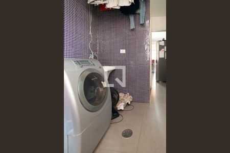 Apartamento à venda com 100m², 2 quartos e 2 vagas Apartamento à venda com 100m², 2 quartos e 2 vagasÁrea de Serviço