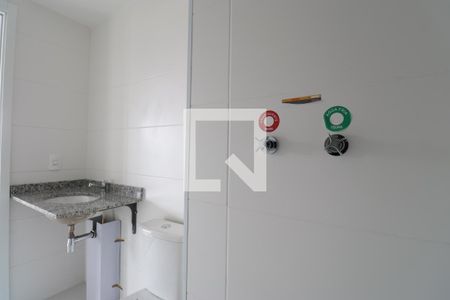Apartamento para alugar com 68m², 2 quartos e 1 vagaBanheiro 2