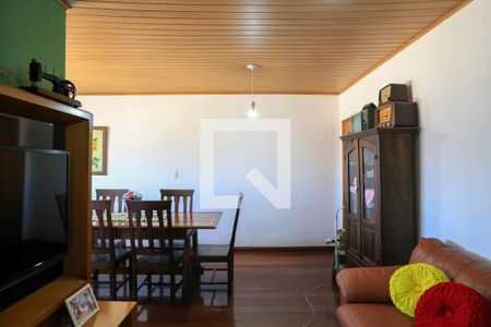 Apartamento à venda com 110m², 3 quartos e 1 vaga Apartamento à venda com 110m², 3 quartos e 1 vagaSala