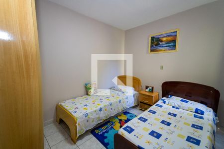 Casa à venda com 200m², 3 quartos e 2 vagasQuarto 2