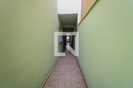 Casa à venda com 200m², 3 quartos e 2 vagasCorredor 