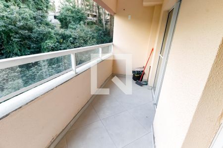 Varanda de kitnet/studio para alugar com 1 quarto, 35m² em Jardim Ampliacao, São Paulo