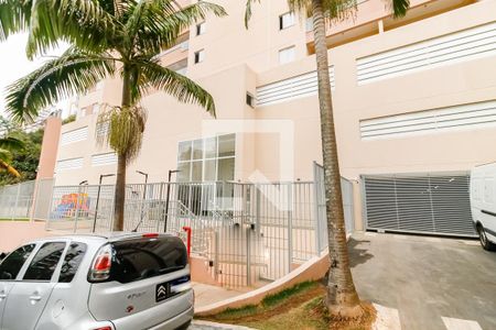Studio para alugar com 35m², 1 quarto e 1 vaga Studio para alugar com 35m², 1 quarto e 1 vagaFachada e portaria