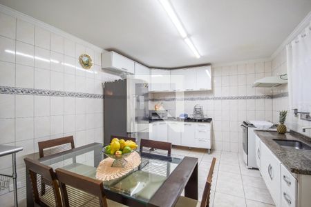 Casa à venda com 190m², 3 quartos e 1 vagaCozinha