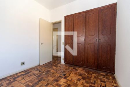 Quarto 3 de casa à venda com 5 quartos, 430m² em Cidade Jardim, Belo Horizonte