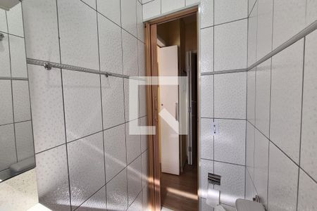 Casa para alugar com 110m², 3 quartos e 2 vagasBanheiro 1