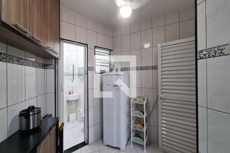Casa para alugar com 110m², 3 quartos e 2 vagasCozinha