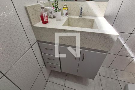 Casa para alugar com 110m², 3 quartos e 2 vagasBanheiro 1