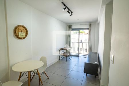Sala de apartamento para alugar com 1 quarto, 40m² em Centro, Rio de Janeiro