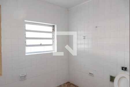Casa à venda com 170m², 3 quartos e 2 vagasBanheiro da suíte