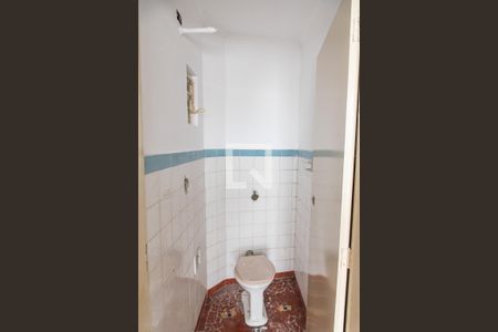 Casa à venda com 170m², 3 quartos e 2 vagasBanheiro de serviço