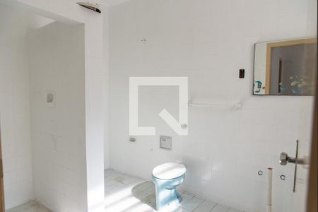 Casa à venda com 170m², 3 quartos e 2 vagasBanheiro Social 